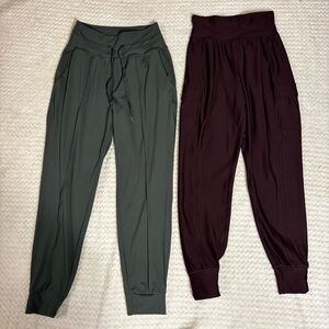 Old Navy Active Burgundy and Green Jogger Bundle